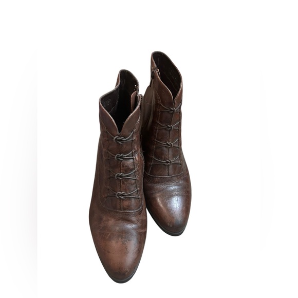 Laura Scott women’s brown leather‎ ankle boots 7M - Picture 1 of 9
